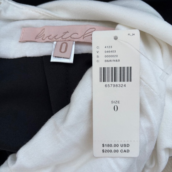 NWT HUTCH Anthropologie Black & White Open Back Jumpsuit - Size 0 - Picture 2 of 11